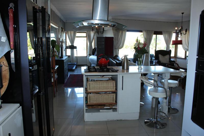 6 Bedroom Property for Sale in Parow North Western Cape
